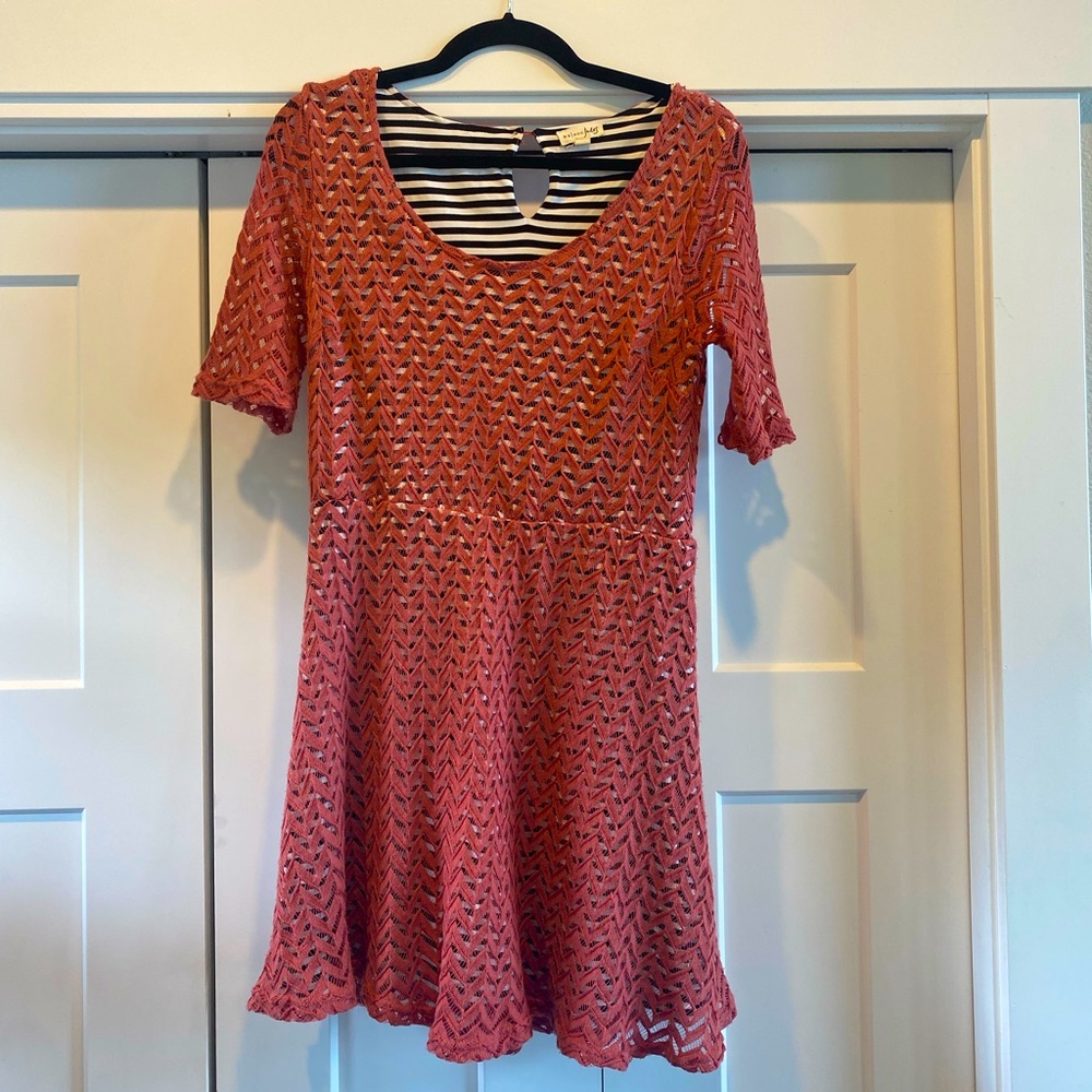 Size Medium Maison Jules dress. 33 in long.